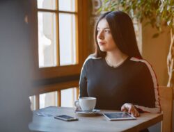 7 Kekuatan Rahasia Introvert yang Sering Diabaikan Ekstrovert