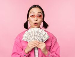 Waktunya Melesat ke Langit, 5 Zodiak dengan Peluang Finansial Luas: Strategi Menjemput Keberuntungan