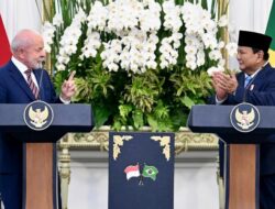 DPR Minta Studi Mendalam Sebelum Bahasa Portugis Masuk Kurikulum