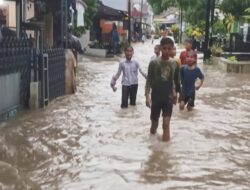 Bumiayu Brebes Diguyur Hujan 2 Jam, Dua Desa Terendam Banjir
