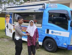 Pelayanan SIM dan Pajak Kendaraan di Brebes Tembus ke Pelosok Desa dengan Mobil Samsat Keliling