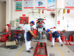 Penyebab Bau Bakar pada Motor Matik di Tanjakan Curam