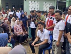 Kaesang Salurkan Bantuan untuk Korban Banjir di Bumiayu Melalui DPD PSI Brebes