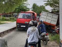 Perbaikan Jalan Brebes-Jatibarang Picu Kemacetan, Pengendara Mengeluh