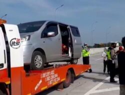 Tidak Perlu Unduh Aplikasi, Pesan Derek Langsung via WhatsApp
