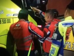 Kecelakaan Maut, Bus vs Kontainer di KM 268 Tol Pejagan-Pemalang, 10 Luka 1 Tewas