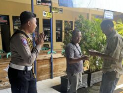 Pastikan Urus SIM Sesuai Prosedur, Polantas Brebes Periksa Berkas Pemohon
