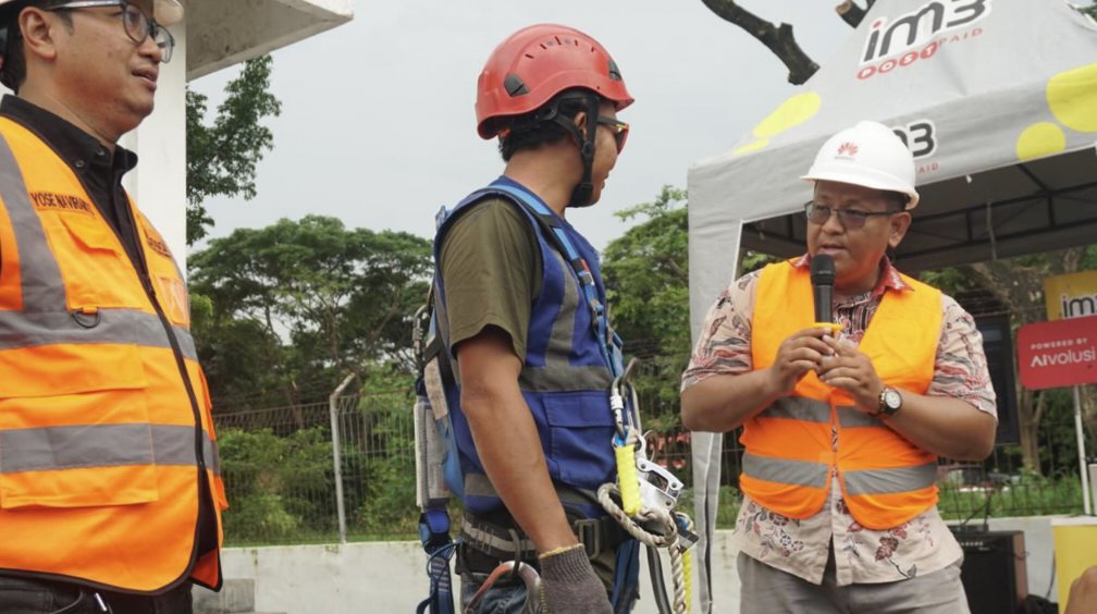 Indosat Perkuat Jaringan