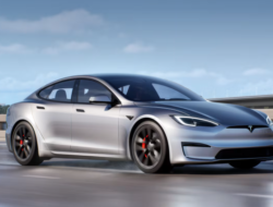 Wajarkah Harga Baterai Tesla Lebih Mahal daripada Mobil Bekas?