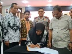 Permintaan Maaf Guru Honorer Jambi Akhiri Kasus Potong Rambut Murid