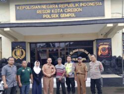 Siswi MTs di Brebes Nyasar di Cirebon saat Belajar Kelompok, Polsek dan Tomas Jemput ke Lokasi