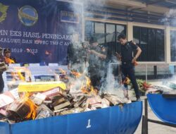 Kapten Yacht Akkur Dipanggil Bea Cukai Usai Beroperasi Komersial di Teluk Ambon