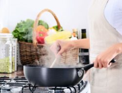 7 Makanan yang Tidak Boleh Didekatkan dengan Kompor