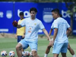 Dion Markx Bersaing untuk Menit Bermain, Ini 4 Bek Tengah Persib Bandung!