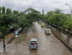 Banjir Jakarta Meluas Pagi Ini: 90 RT Terendam, Ini Lokasi Titik Banjir