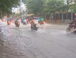 Diguyur Hujan, Wilayah Perkotaan Brebes Dikepung Banjir, Drainase Buruk?