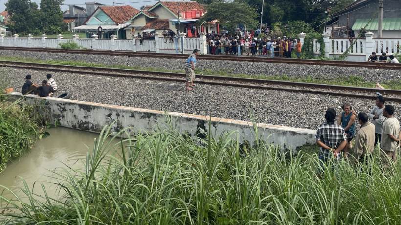 Remaja Brebes Tenggelam