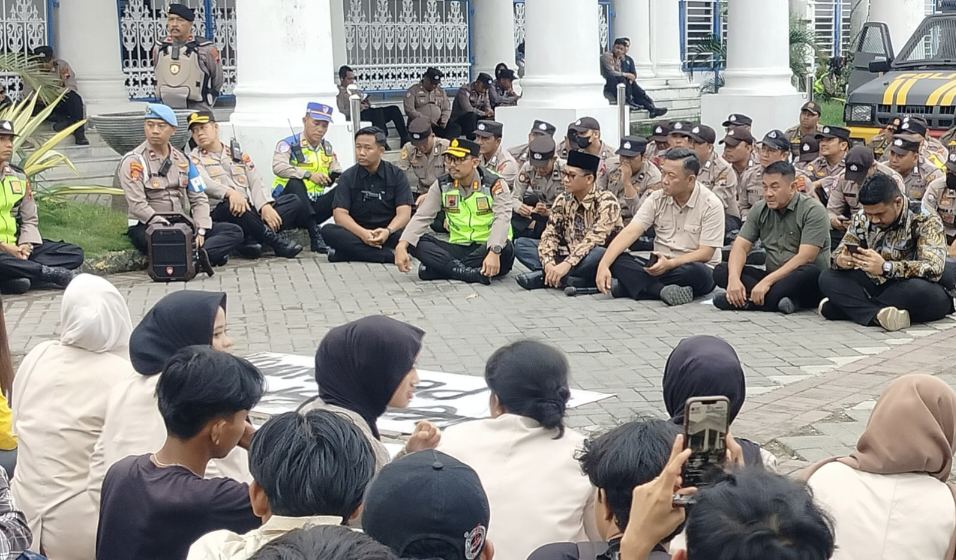 Demo Mahasiswa Tegal