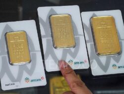 Harga Emas Antam Stagnan di Rp 3 Juta, Waktunya Jual atau Tahan?