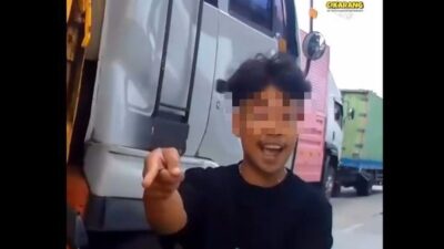 Pemotor Nakal Akhirnya Menyerah, Ditegur Pengendara Lawan Malah Klaim Jadi Aparat