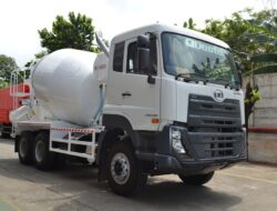 Tahukah Anda? Mengapa Tandem Truk Molen Selalu Berputar Saat Berjalan dan Berhenti