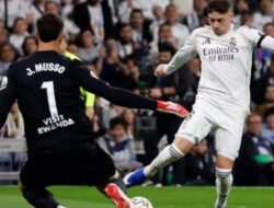 Ulasan Real Madrid vs Atletico: Gol Indah Molina dan Kartu Merah Fede Valverde