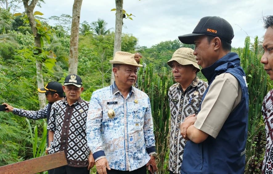 Wakil Bupati Brebes Tinjau Jembatan Longkrang