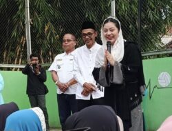 Ngabuburit Bareng Warga Negarayu, Paramitha Widya Kusuma Serap Aspirasi hingga Bagikan Sembako