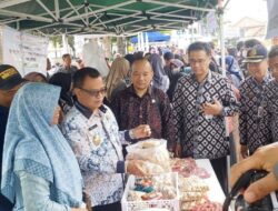 Jelang Lebaran, Wabup Wurja Luncurkan Gerakan Pangan Murah di Alun-alun Brebes