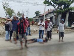 Gagal Menyalip, Pengendara Motor Tewas Usai Terserempet Truk Boks di Tegongan Brebes