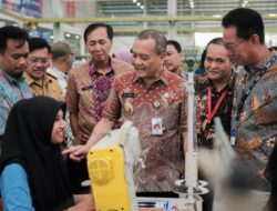 Buka Posko Pengaduan, Gubernur Luthfi Pastikan THR Buruh Cair H-7 Lebaran