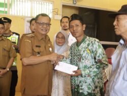 Pemkab Brebes Berikan Insentif 886 Pegiat Keagamaan di Larangan
