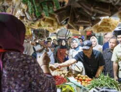 Jelang Lebaran, Gubernur Luthfi Sidak Pasar Bunder Sragen: Harga Bahan Pokok Stabil, Stok Aman
