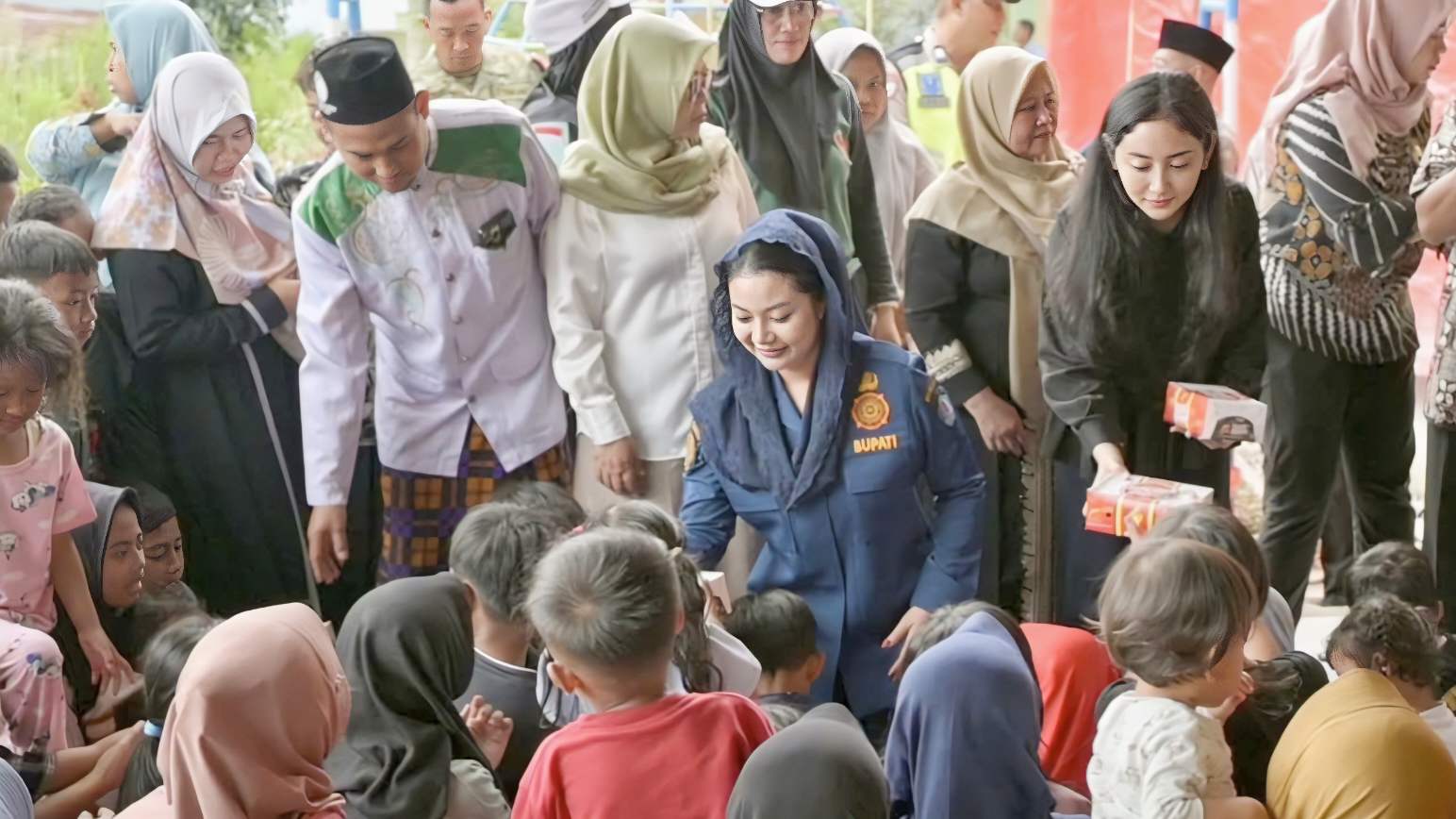 Bupati Paramitha Safari Ramadan