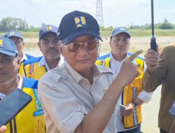 Cek Tanggul Sungai Babakan Brebes, Menteri PU Minta Penanganan dari Utang Rp270 M Dimulai dari Muara