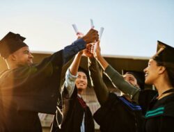 Apa Perbedaan College dan University di Amerika?