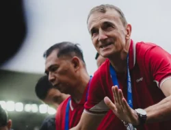 Milomir Seslija Terbuka! Langkah Sulit Persis Solo Lolos Degradasi Usai Kalahkan Persebaya Surabaya