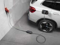 Jangan Salah Cas Mobil Listrik, Ini Cara Cek Pemadaman PLN di HP