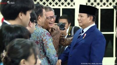 Rocky Gerung Minta Prabowo Kurangi Kabinet 90 Persen