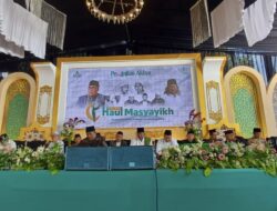 Khaul Masyayikh Kauman Pemalang, Ribuan Jamaah Hadiri Doa dan Halaqah di Ponpes Salafiyah