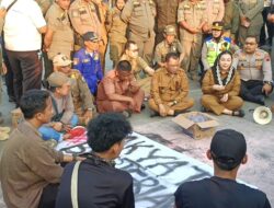 Bupati Paramitha Temui Mahasiswa Pendemo, Ajak Beri Masukan untuk Kemajuan Brebes