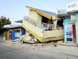 Update Gempa M 7 Guncang NTT, 51 Orang Meninggal dan Lebih dari 5.000 Warga Mengungsi