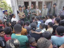 Masyarakat Pulau Flores Pilih Bertahan di Tenda usai Gempa M 7,7 Guncang NTT