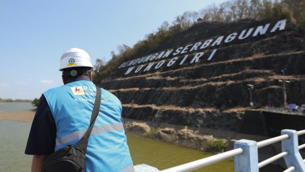 PLTS Terapung Gajah Mungkur