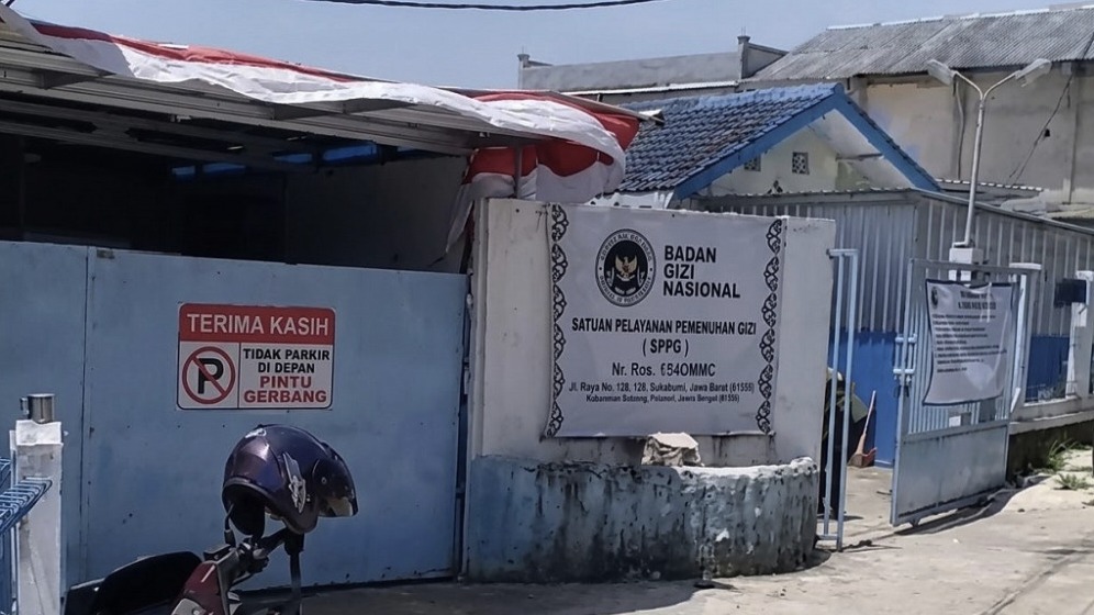 SPPG Bela Batang Sejahtera di Kecamatan Bawang Batang yang disuspend 30 hari setelah dugaan keracunan MBG