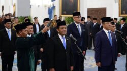 Presiden Prabowo Subianto melantik menteri dan pejabat baru Kabinet Merah Putih di Istana Negara