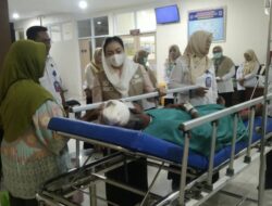 Bupati Brebes Tanggung Biaya Operasi 4 Korban Pembacokan, Keluarga Tergolong Miskin Ekstrem