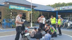 Terjaring Razia Kendaraan, Tiga Remaja di Brebes Kedapatan Bawa Celurit Sepanjang 2 Meter